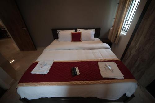 shanthi service apartment