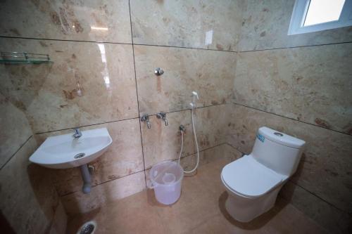 shanthi service apartment