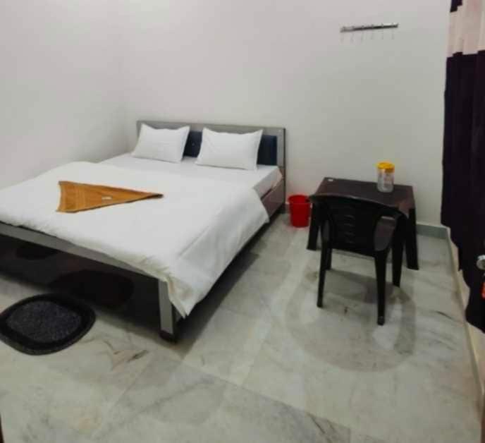 hotel o avantika palace