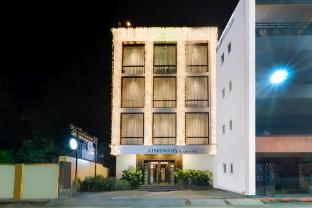 treebo aishwarya grand 4 km from promenade beach