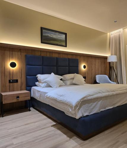 the white rock inn and dine