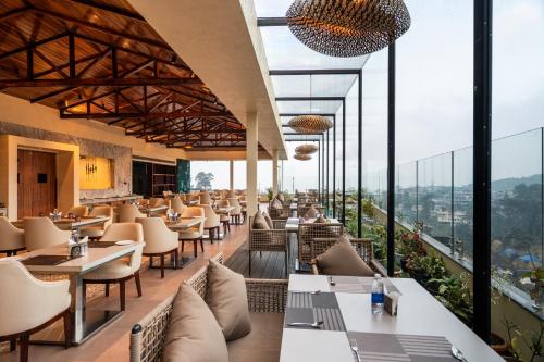 the white rock inn and dine