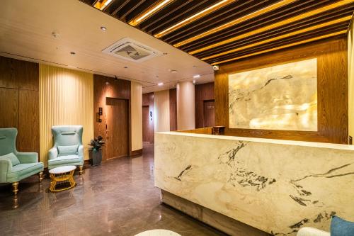 the white rock inn and dine