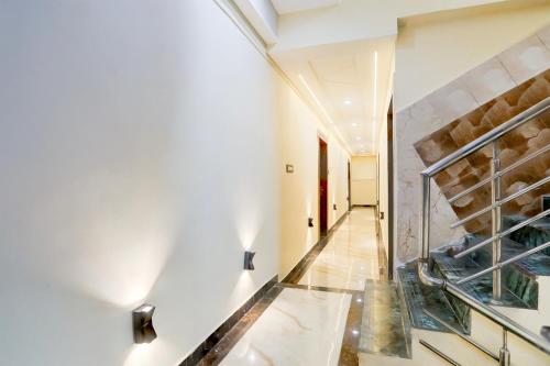 Hotel O The Skies,,4 star