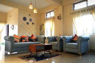 beau monde boutique suites azure escape