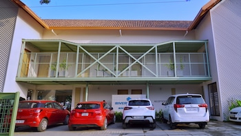 Riverscapes By Noorjehan,,3 star