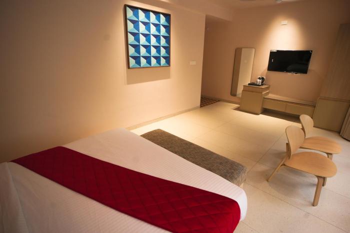 riverscapes by noorjehan