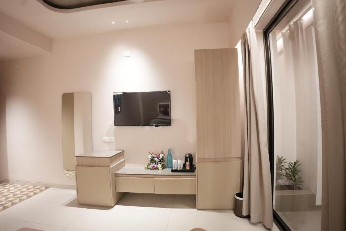 riverscapes by noorjehan