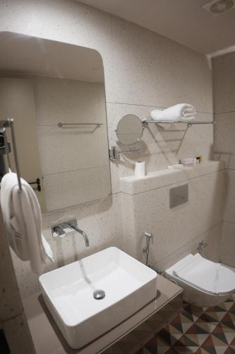 riverscapes by noorjehan