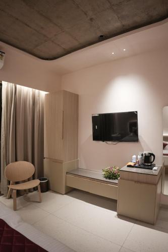 riverscapes by noorjehan