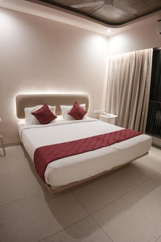 riverscapes by noorjehan