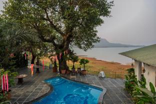 Bahso Lake Resort Mulshi,,5 star