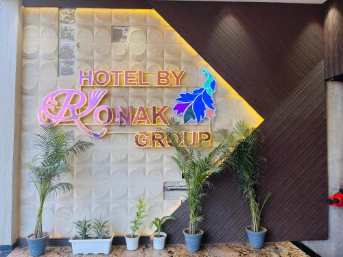 taj ronal luxury hotels