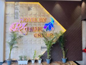 taj ronal luxury hotels