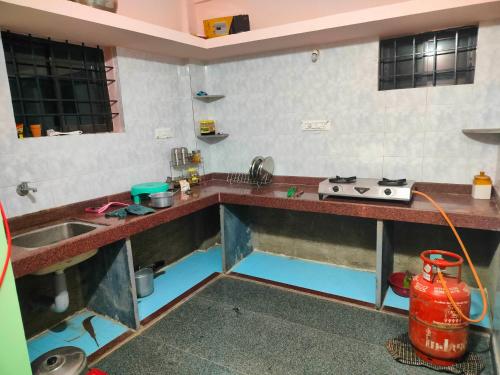 service apartment 1bhk for family and friends