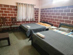 service apartment 1bhk for family and friends