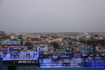 moon night guest house
