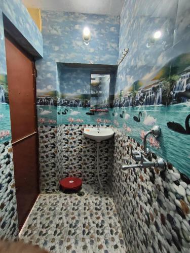 moon night guest house