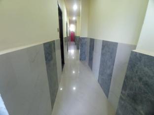 Hotel Rameshwaram,,3 star