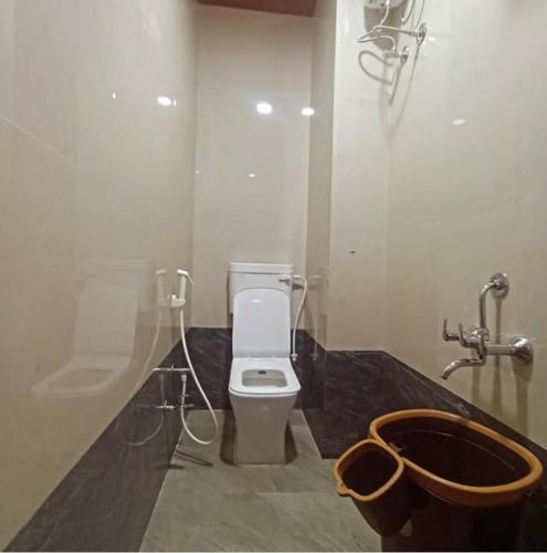 Hotel Rameshwaram,,3 star