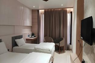 avadh palace hotel and garden