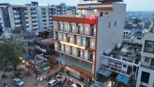 hotel the prime land