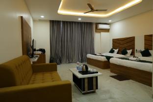 hotel the prime land