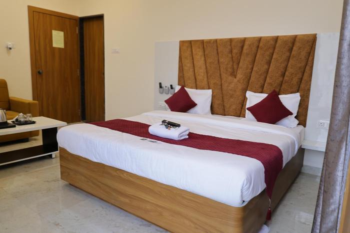 hotel the prime land