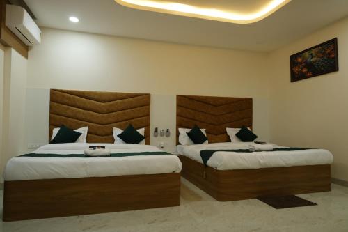 hotel the prime land