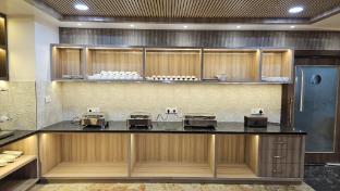 hotel sainik grand