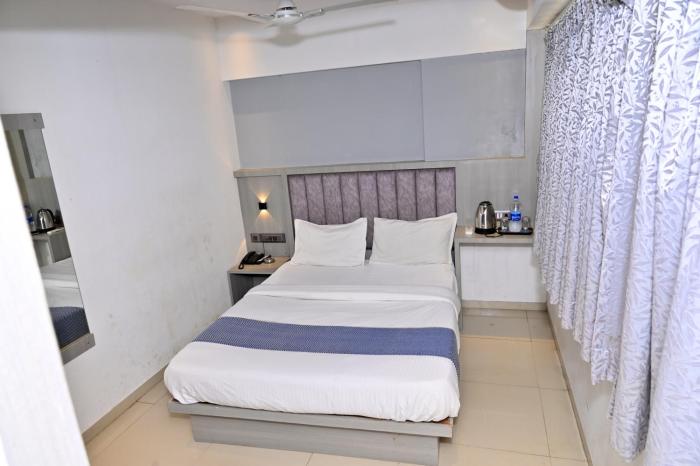 hotel preston inn mumbai