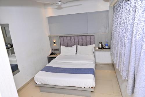 hotel preston inn mumbai