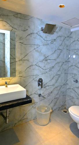 hotel preston inn mumbai