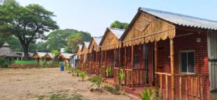 Seashore Beach Camp,,3 star