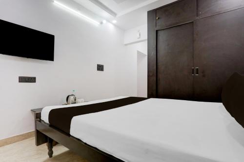 hotel o swarun and banquet hall gulzarbagh station bus stop