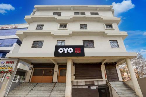 hotel o swarun and banquet hall gulzarbagh station bus stop