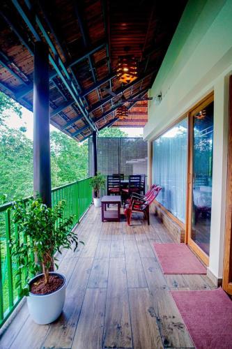 falcon riverview resorts