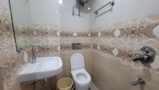 saraswati grand