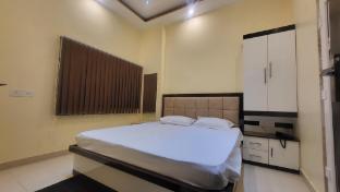 saraswati grand