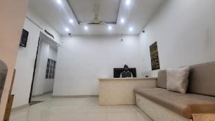 saraswati grand