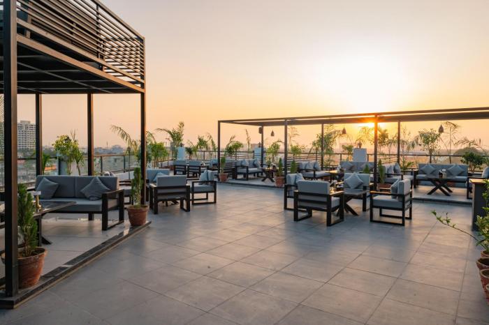 d horizon hotel and restaurant