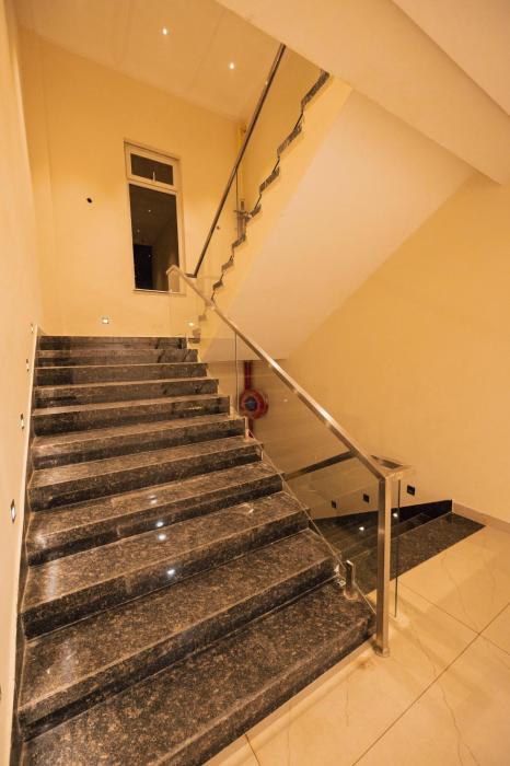 d horizon hotel and restaurant