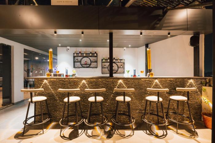 d horizon hotel and restaurant