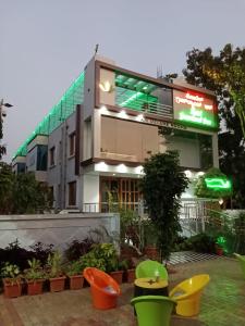 hotel greenland inn hampi