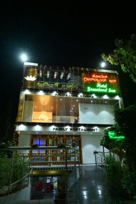 hotel greenland inn hampi