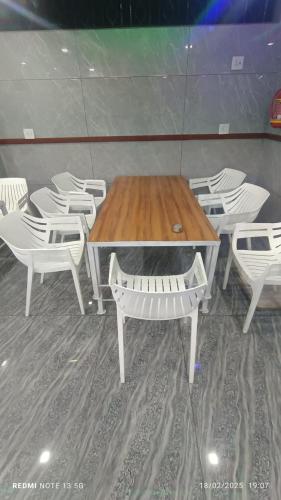 hotel greenland inn hampi