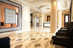 The Prakash Continental,,5 star