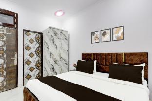 hotel the arrow near paschim vihar