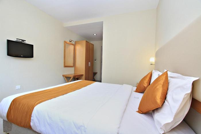 super townhouse hills palace