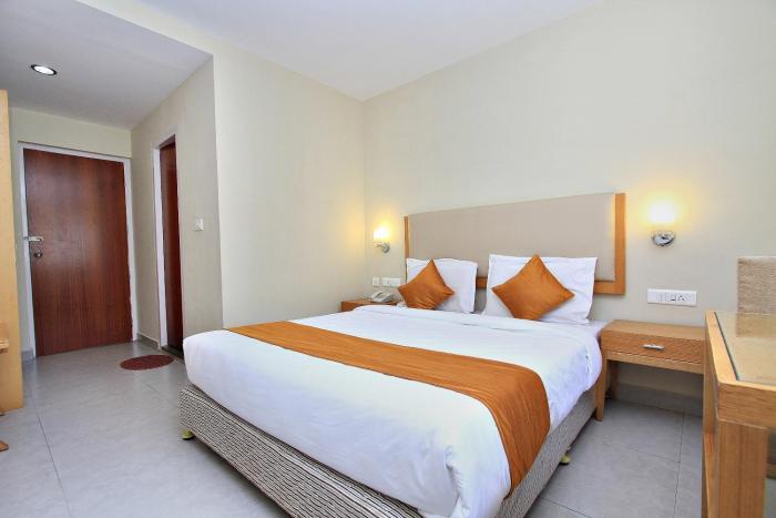 super townhouse hills palace